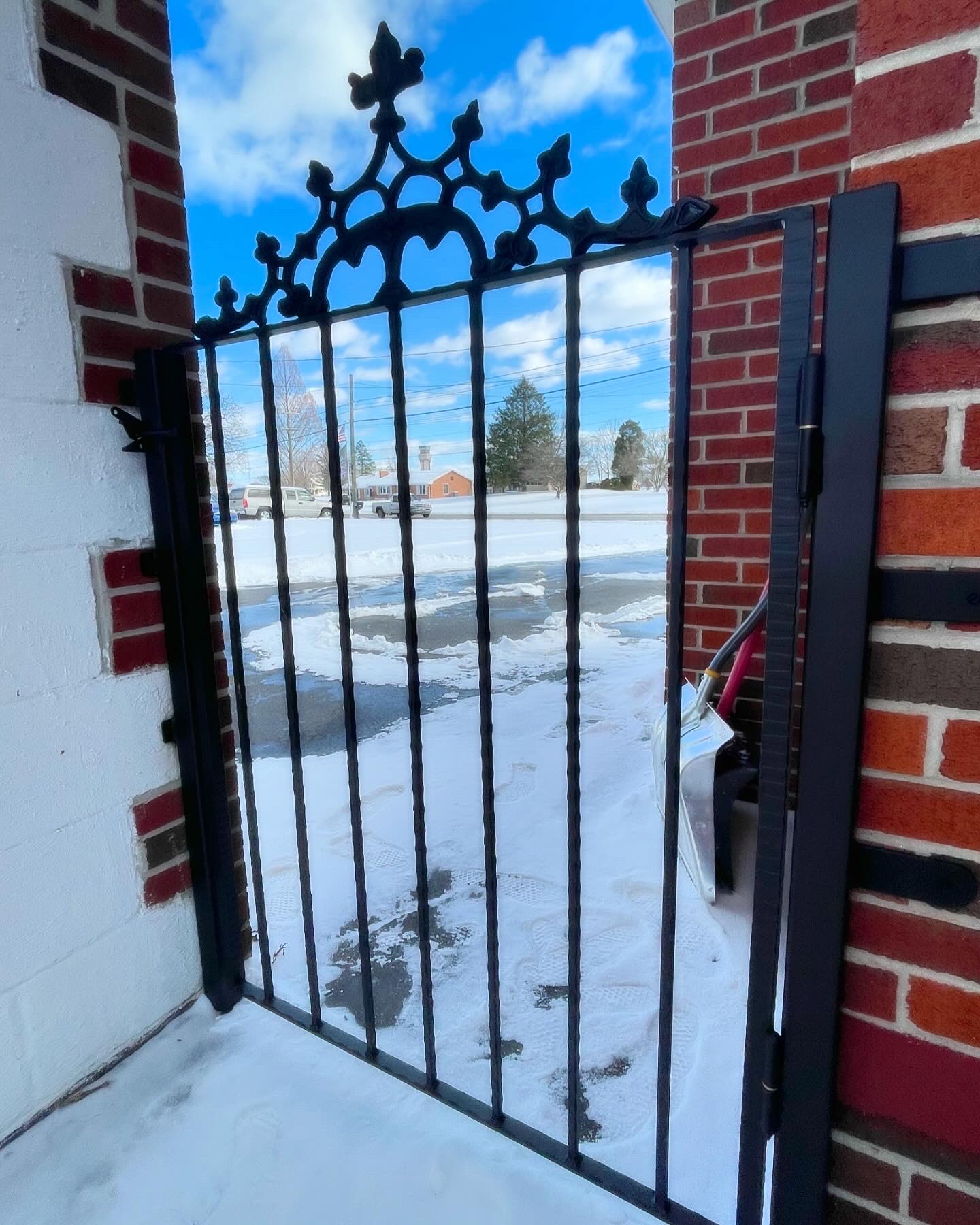 Ornamental gate